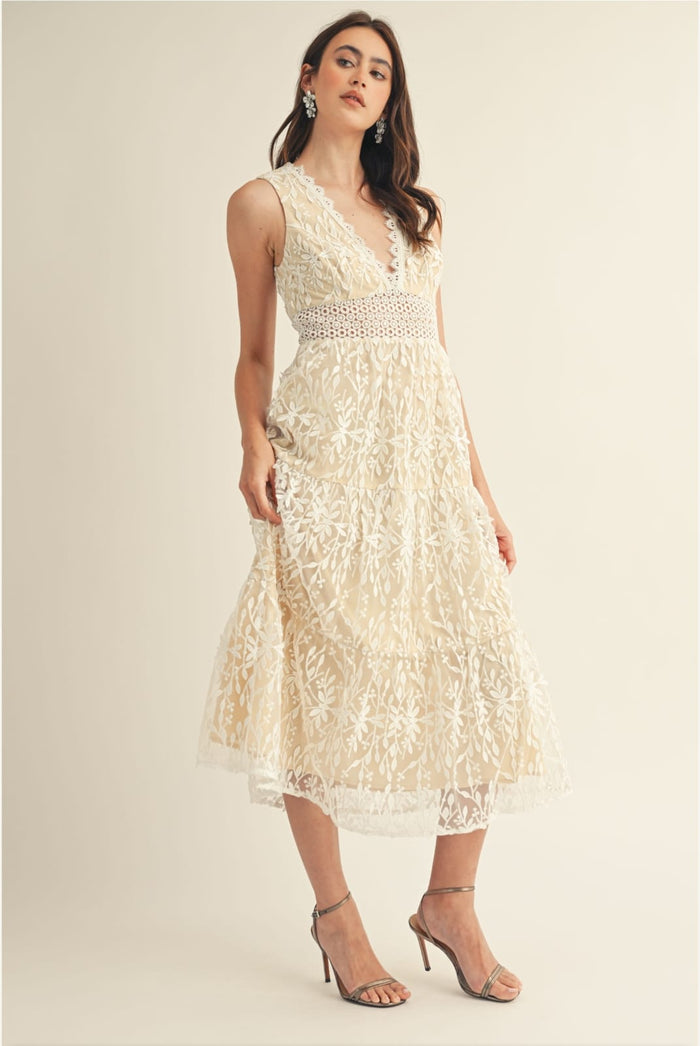 Vestido midi cuello V