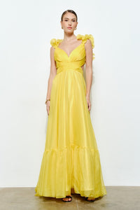 Vestido maxi amrillo con cut out y tirantes organza