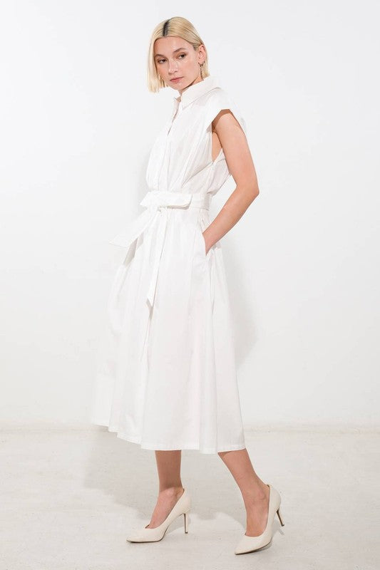 Vestido midi blanco sin mangas