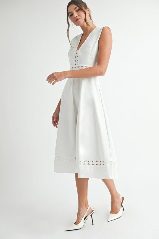 Vestido midi con encaje en cintura