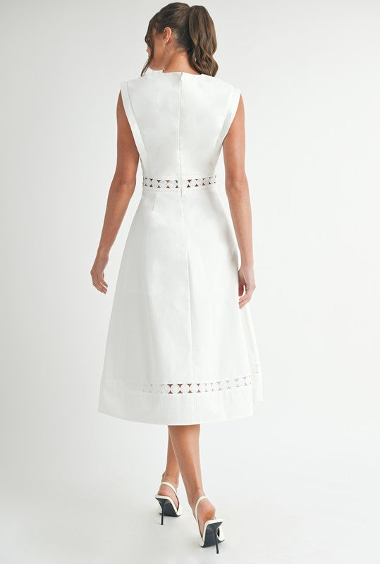 Vestido midi con encaje en cintura