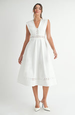 Vestido midi con encaje en cintura