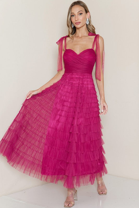 Vestido midi de tul con tirantes y moño Berry