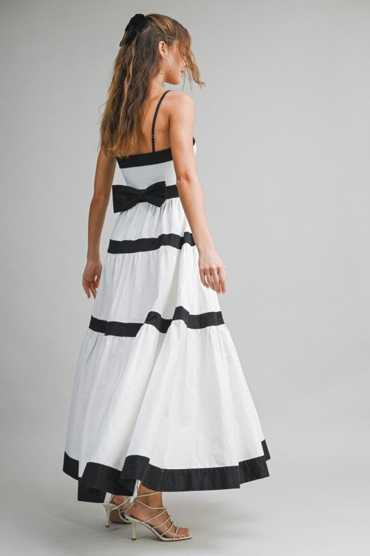 Vestido maxi blanco y negro con tirantes desmontables