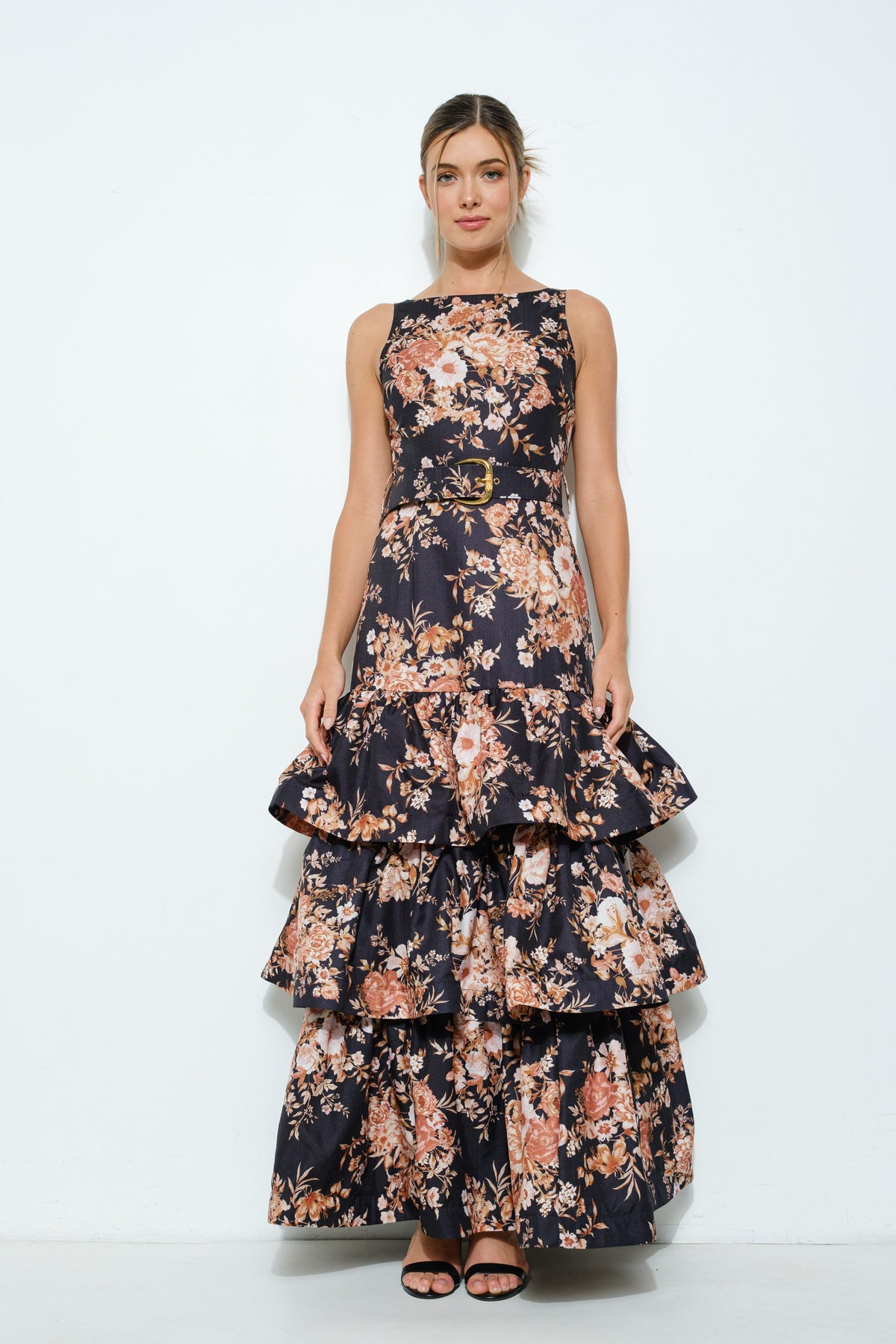 Vestido maxi olanes y flores