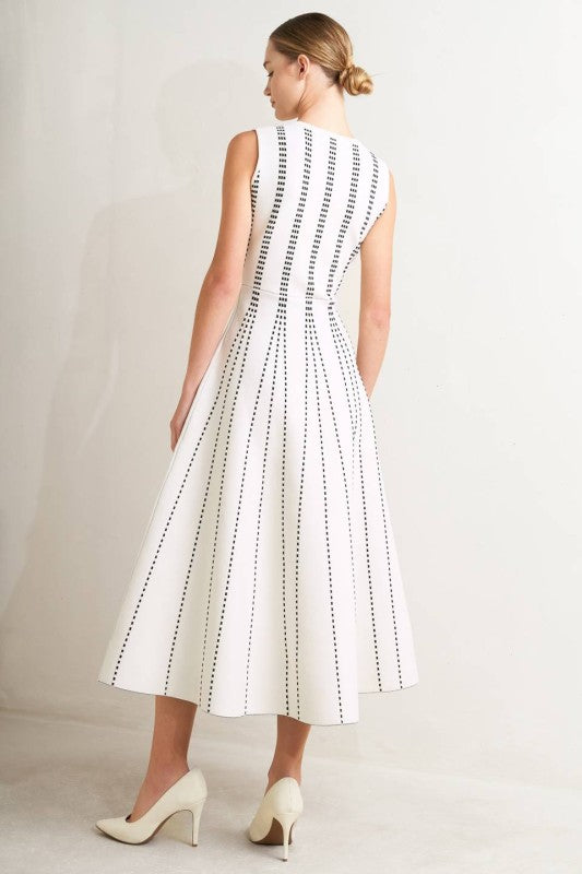 Vestido midi tejido bicolor tipo jacquard Blanco/Negro