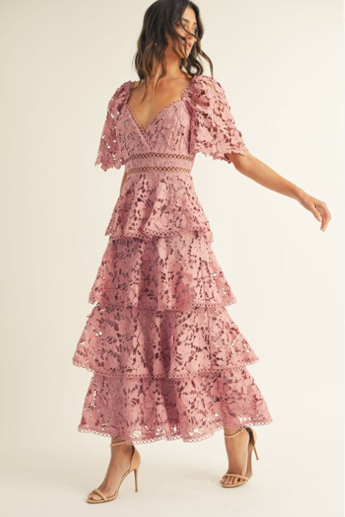 Vestido midi con olanes y manga corta Rosa