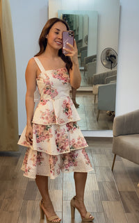 Vestido corto floral sin mangas