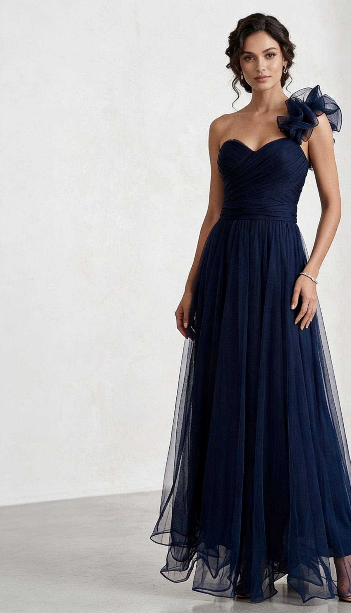 Vestido maxi un hombro tul Azul Marino